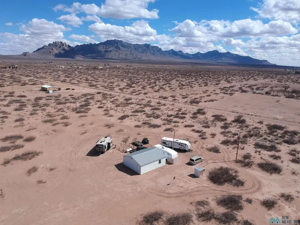 4580 Needles Eye Rd SE, Deming, NM 88030