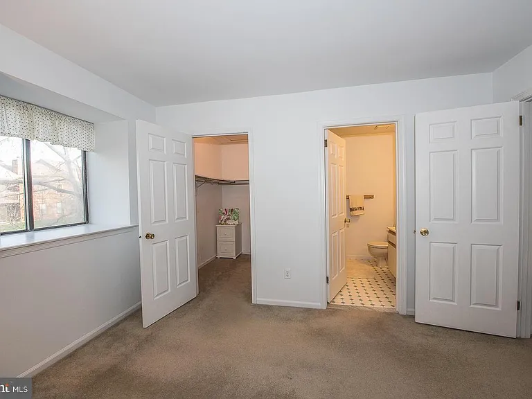 36 Le Forge Ct — Photo 9