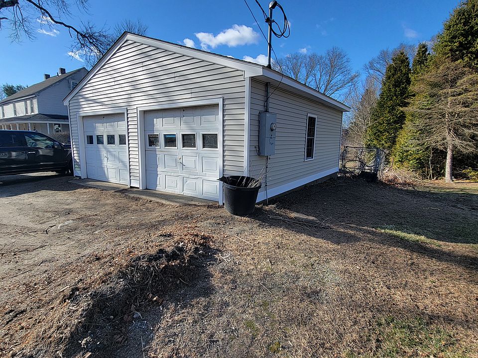 2nd image of 54 Sterling Hill Rd #C