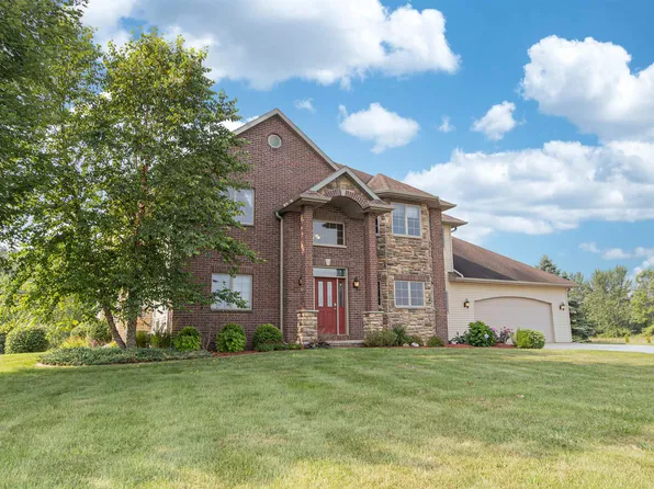 W1651 Ray Rd, De Pere, WI 54115