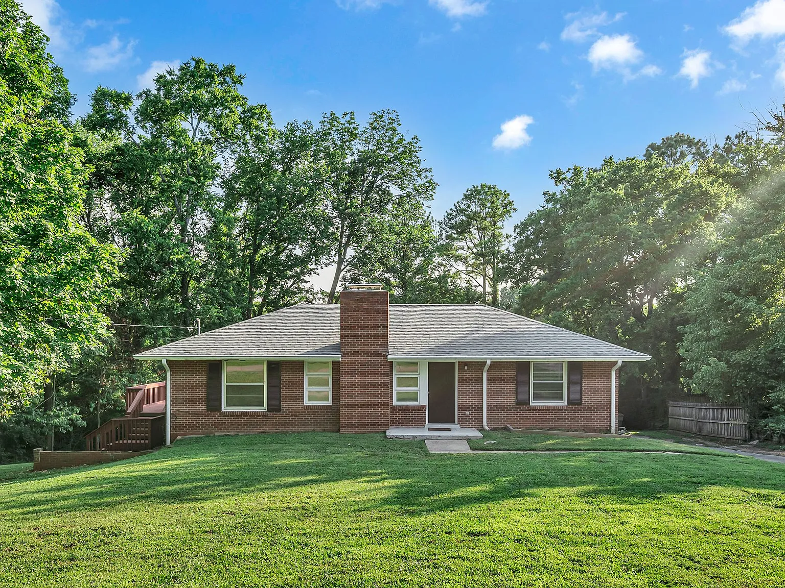 4917 Salem Dr — Photo 1