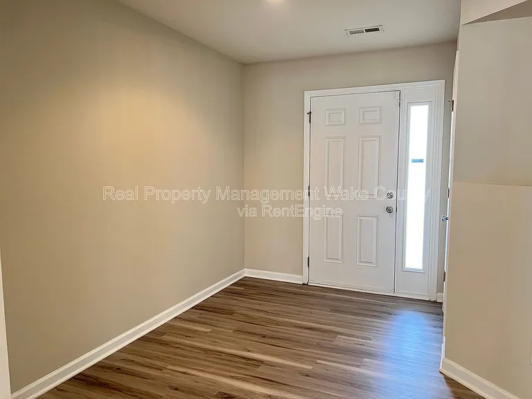 3790 Burtons Barn St — Photo 2