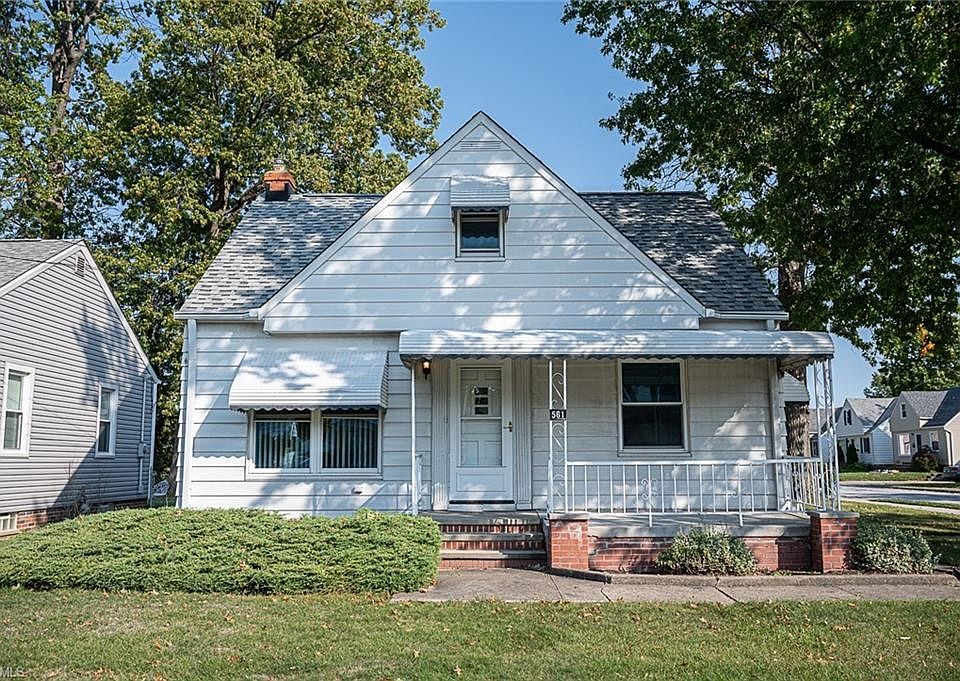 1st image of 561 Fairway Blvd