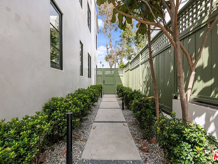 930 Lincoln Blvd #B — Photo 46