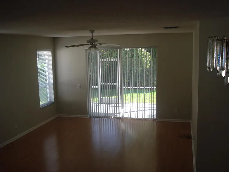 6793 SE Warwick Ln — Photo 5