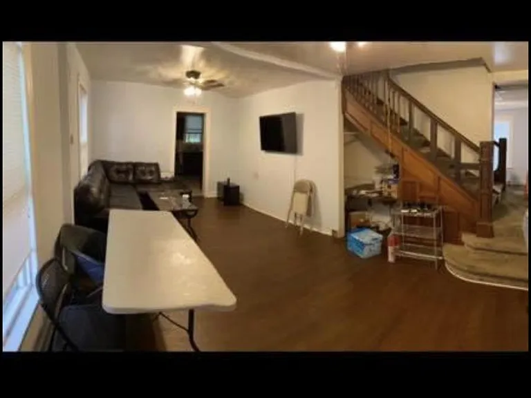 59 Leroy St — Photo 5