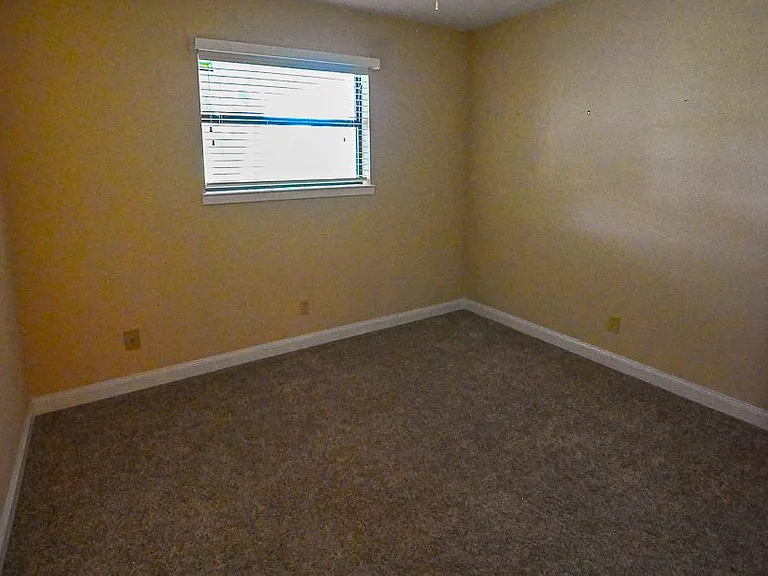 412 Half Moon Way — Photo 15