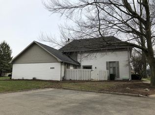 9130 Waymen Dr, Indianapolis, IN