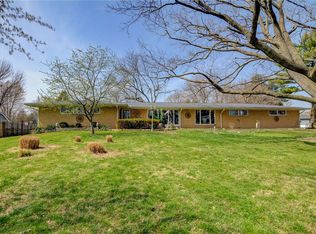 4365 Huston Hills Rd, Decatur, IL 62526