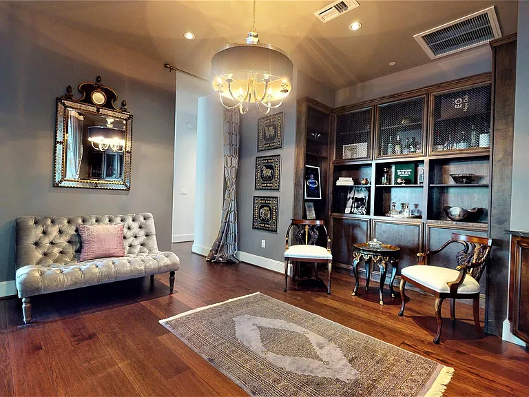 1409 Post Oak Blvd #902 — Photo 9