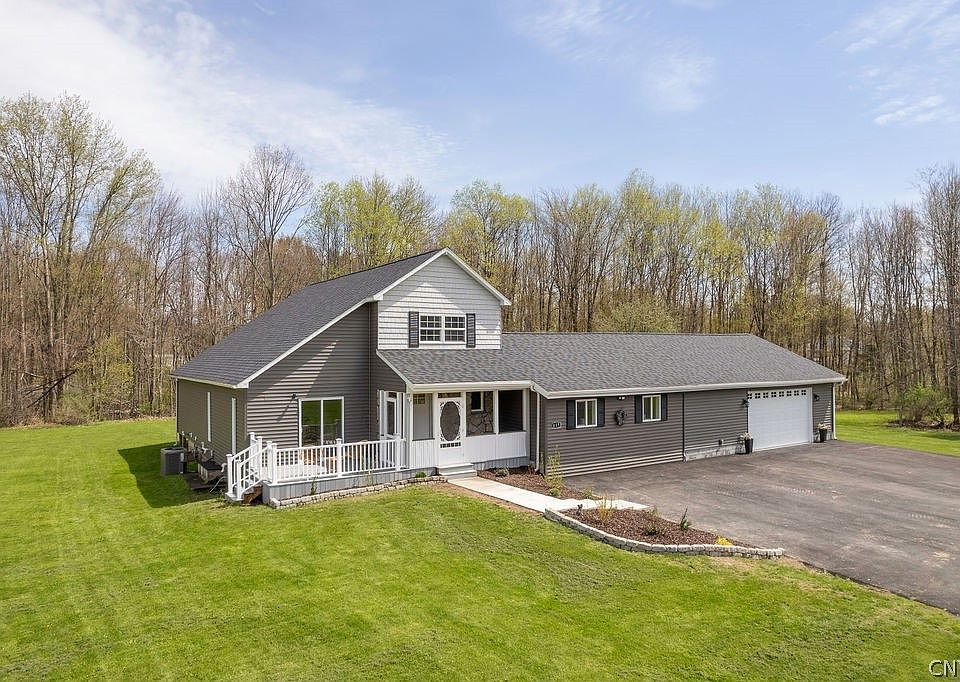 1st image of 817 Fyler Rd