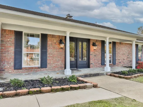 69 Tanglewood St, Athens, TX 75751