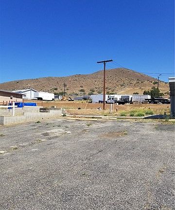 3rd image of Sierra Hwy