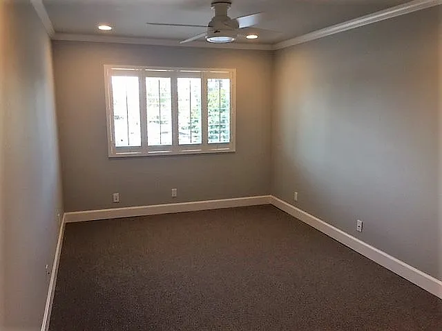 925 Hermes Ave — Photo 10