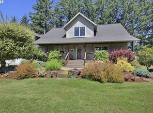 23859 Suttle Rd, Veneta, OR 97487