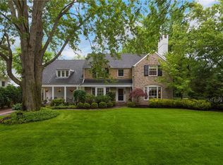 23475 Laureldale Rd, Shaker Hts, OH 44122