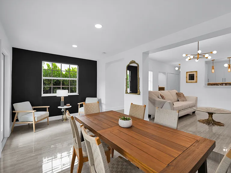 1800 SW 5th Ave — Photo 8