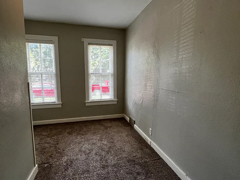 419 E Wabasha St — Photo 3