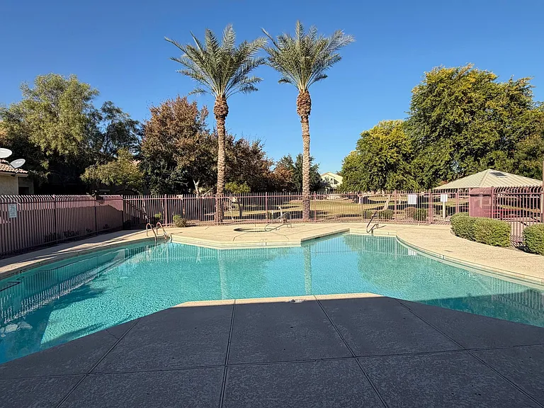 7253 W Aurelius Ave — Photo 33