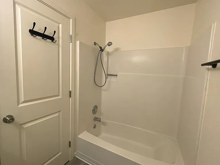 331 S Jefferson St #4 — Photo 11