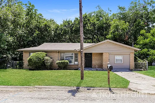 607 Dixon St Photo 1