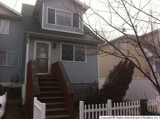 180 Freeborn St, Staten Island, NY 10306