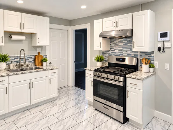 73 Orange St, Bridgeport, CT