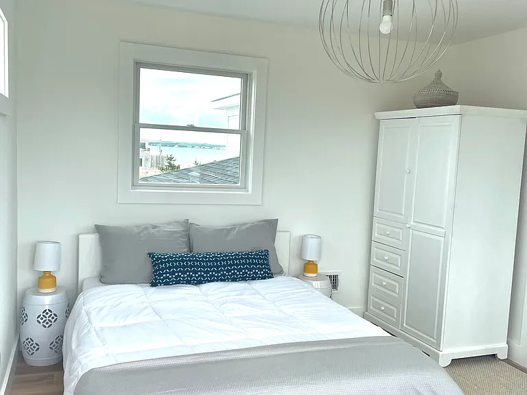 800 Dune Rd — Photo 11