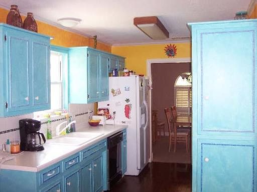 4th image of 4011 BENTWAY DR
