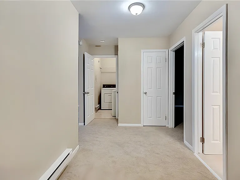 11 Hillside Ave #E — Photo 2