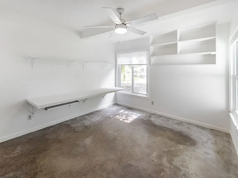 6202 Peggy St — Photo 11