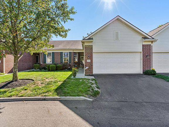 3rd image of 5456 Metzger Cres