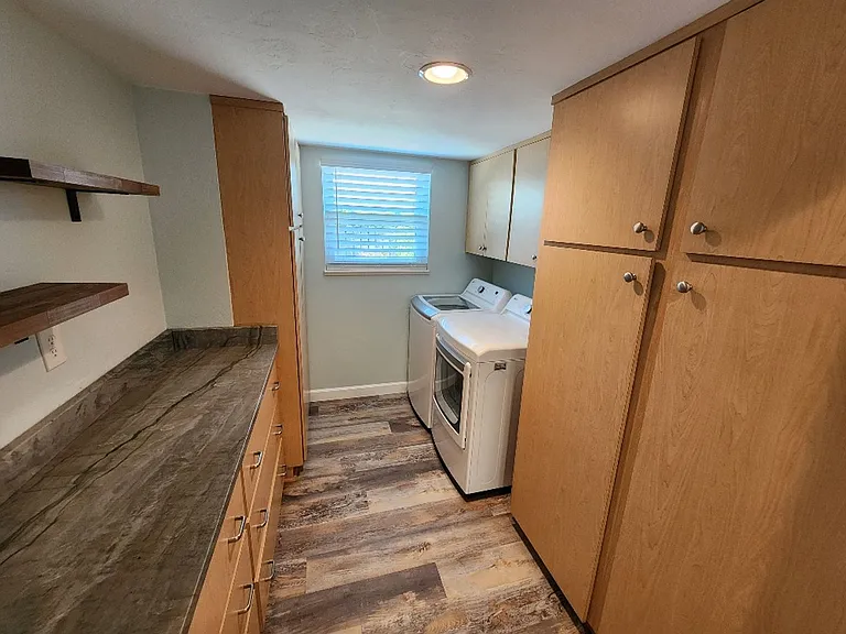 110 Surf St — Photo 15