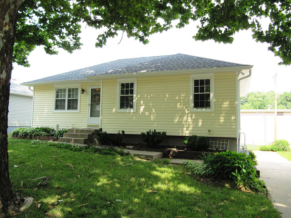 1st image of 3905 S Masterbrooke Dr