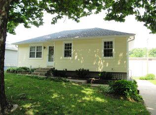 3905 S Masterbrooke Dr, Independence, MO 64055