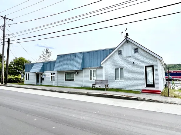 124 Main Street, Bucksport, ME 04416