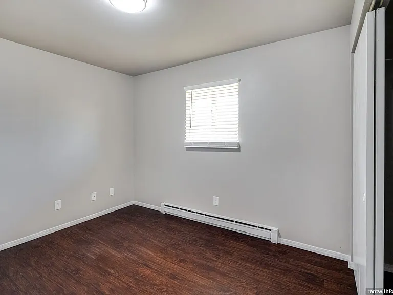 1105 Joyce St — Photo 7