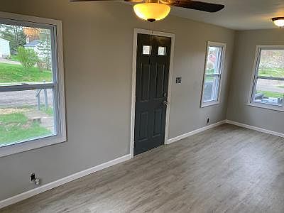 2nd image of 308 Highland Ave SW