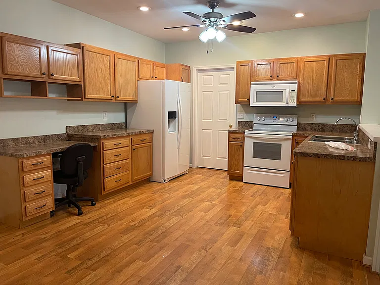 730 Poca Bella Dr — Photo 10