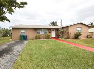 45 NE 212th Ter, Miami Gardens, FL 33179