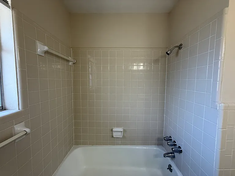 5204 Winifred Dr — Photo 22