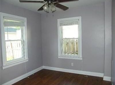 3rd image of 1570 E Forest Ave