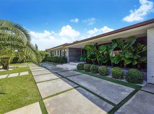 70 Shore Dr W, Miami, FL 33133