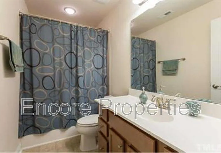 2057 Aventon Ln — Photo 15