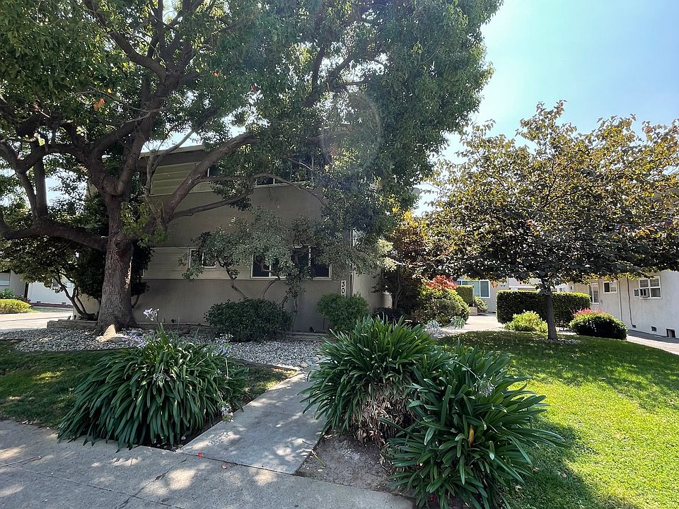 2nd image of 3018 Van Sansul Ave APT 6