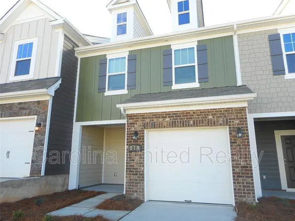 270 Harpers Run Ln, Matthews, NC 28104