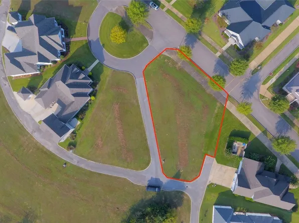 1914 Constitution Ave, Prattville, AL 36066