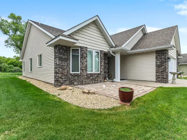 2909 126th Ave NW, Coon Rapids, MN 55448