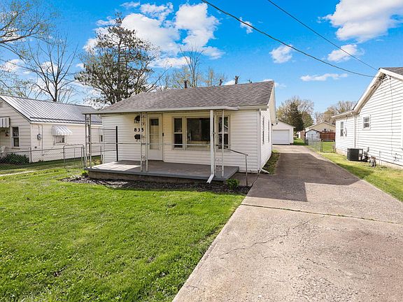4th image of 835 Jones Ave