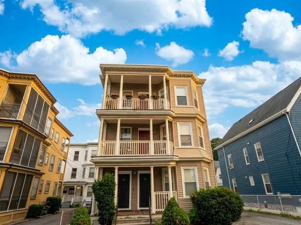 59 Harwood St #3, Lynn, MA 01902